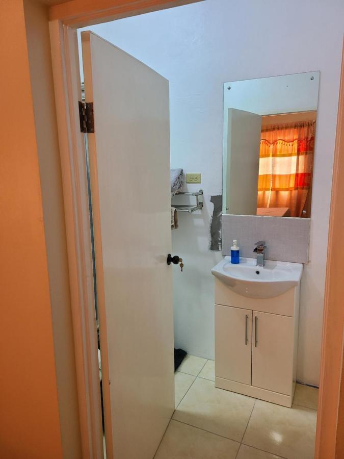 Jay'S Guest House II Epping Farm Bagian luar foto